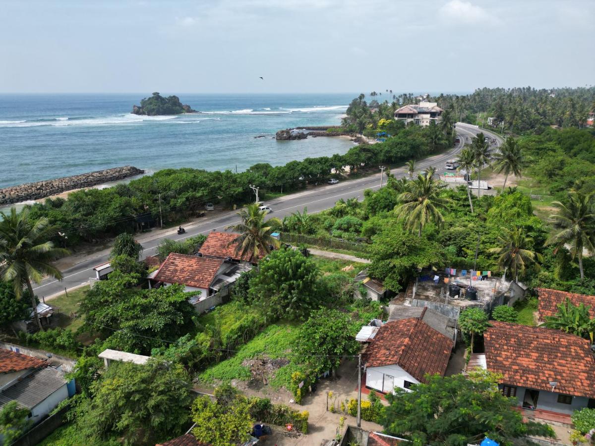 The Whitegates Lodge Weligama Buitenkant foto