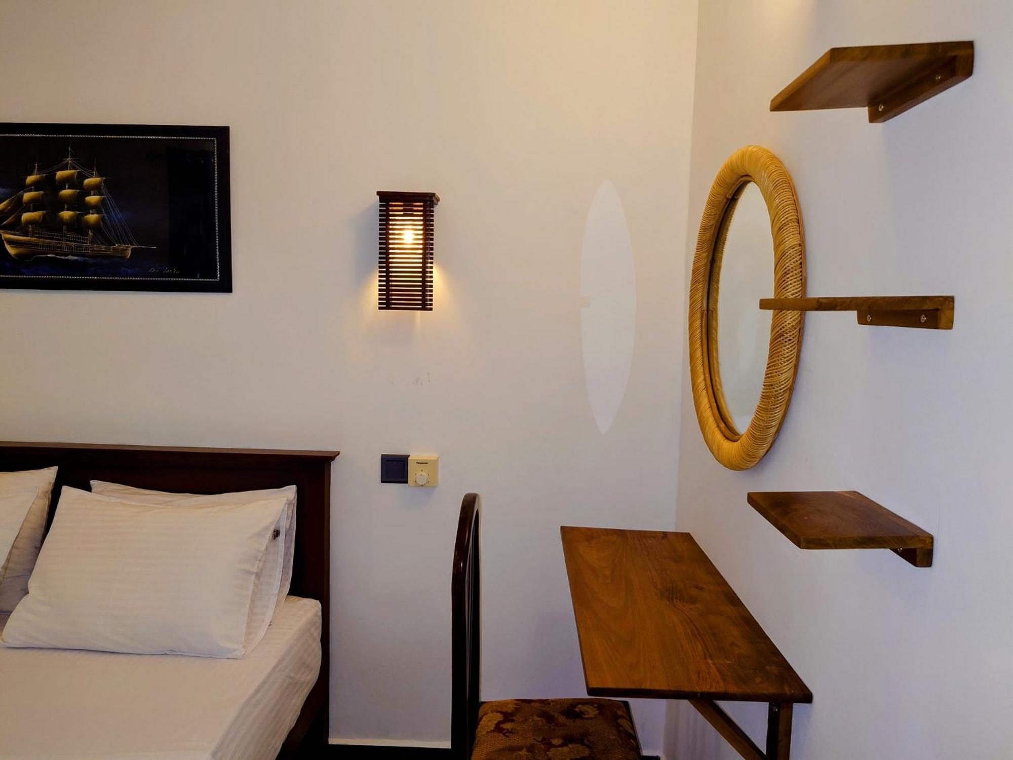 The Whitegates Lodge Weligama Buitenkant foto