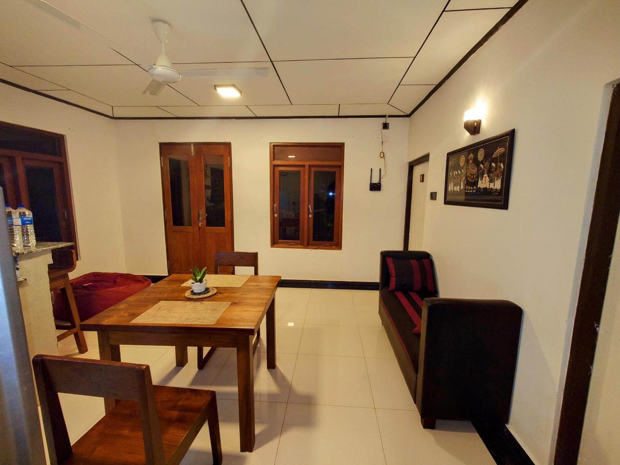 The Whitegates Lodge Weligama Buitenkant foto